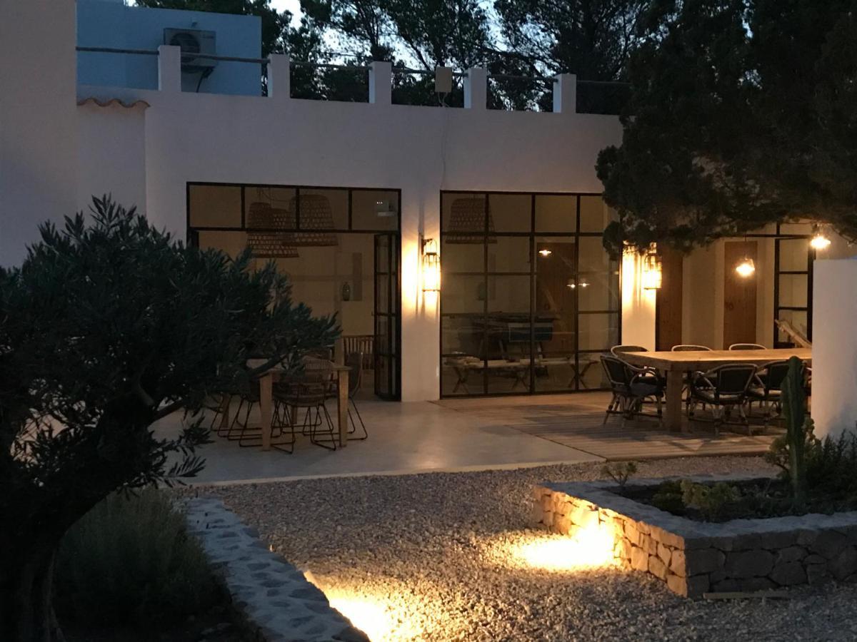 Feliz Lagartija Villa Cala Saona Exterior photo